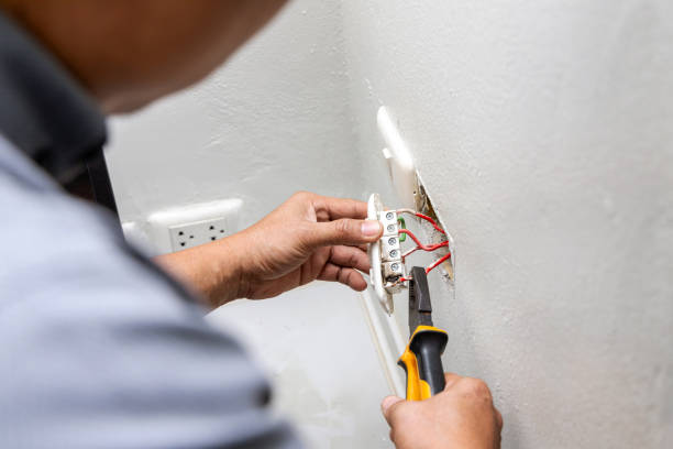 Best Commercial Electrician Services  in Seymour, TX